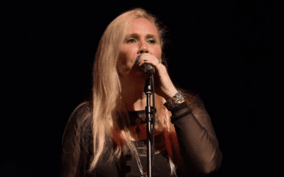 Live Music: Joanie Cicatell