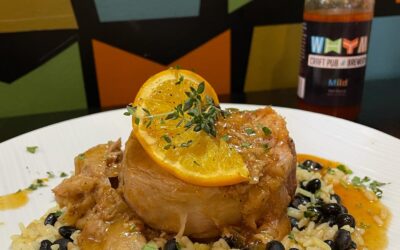 Weekend Specials: SOUP OF THE DAY corn chowder MUSSELS MARINARA white wine steamed mussels • stewed tomato • herbed toast PARMA & PROVOLONE SUB tender breaded parma chicken breast cutlet • house marainara • melted provolone on a paintedosi sub roll served with fries MOJO PORK LOIN cuban style mojo roast pork • black beans and rice • bitter orange glaze LOBSTER ROLL Hampton NH caught lobster • Brioche bun • greens • side house cut frites #whymmenu #specials #seacoasteats