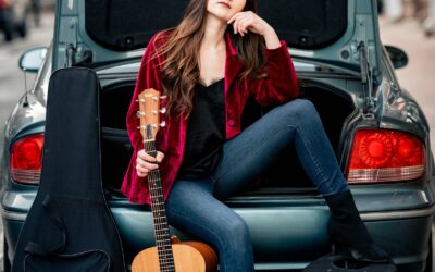 Live Music: Rebecca Turmel