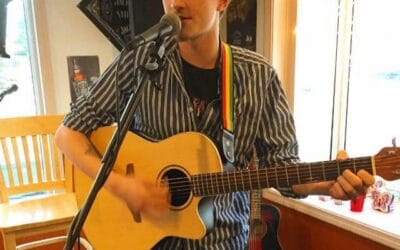 Stephen Decuire – Live Music