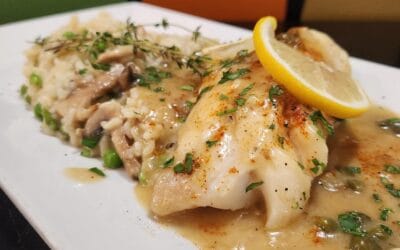 W E E K E N D S P E C I A L S SOUP OF THE DAY French Onion Soup Corn Chowder MAPLE BOURBON WINGS 1/2lb house brined nitrate free chicken wings fried and tossed in our house smoked maple bourbon dry rub with garlic aioli dip STEAK TIP SUB House tips on a fresh piantedosi sub roll with onions mushrooms vt cheddar cheese topped with house bbq and horseradish aioli served with house cut cajun potato chips HADDOCK PICCATA David’s Fish market haddock fillet with homemade lemon caper piccata sauce over house risotto